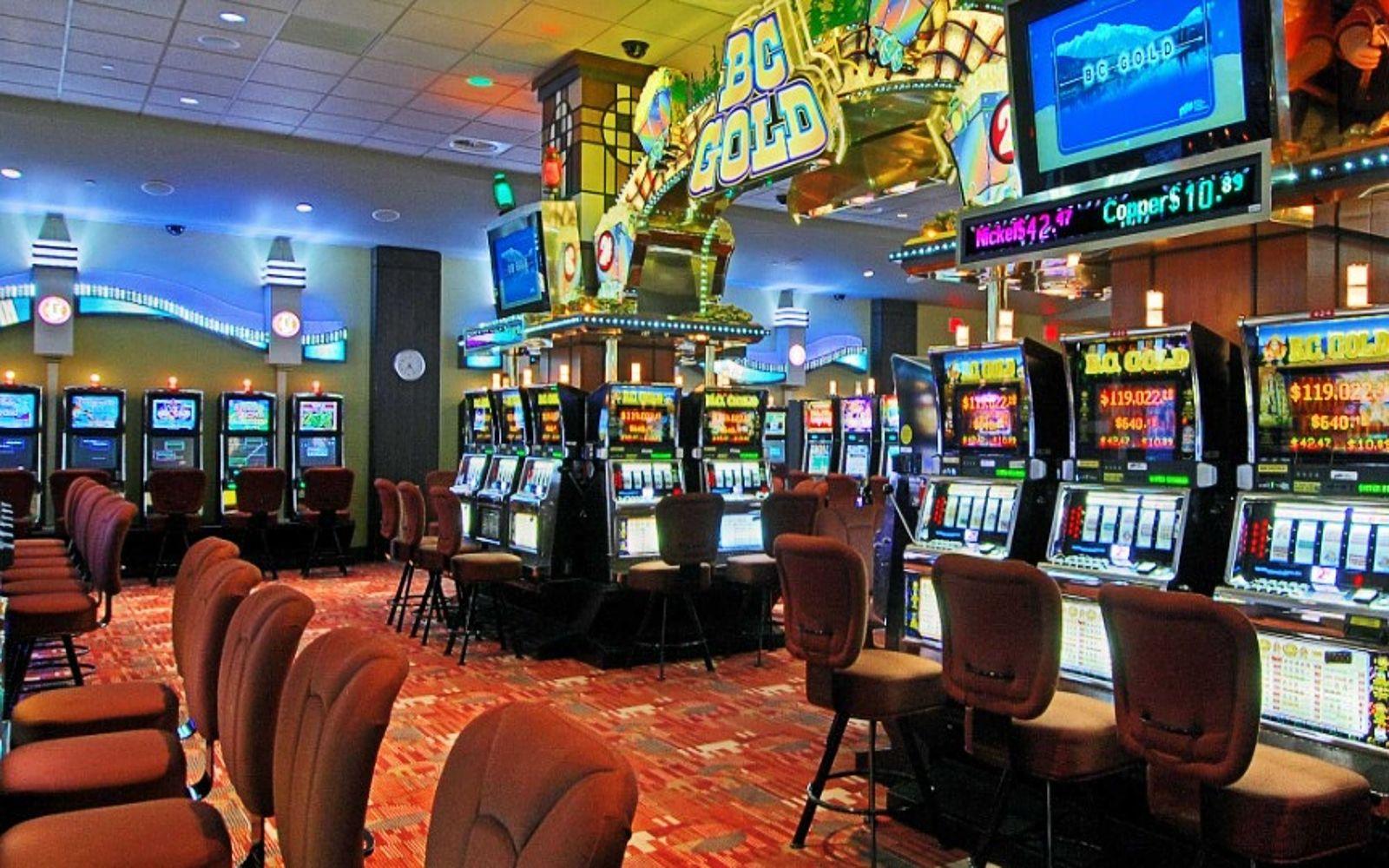 Top game bài đổi thưởng qua ngân hàng uy tín nhất hiện nay
